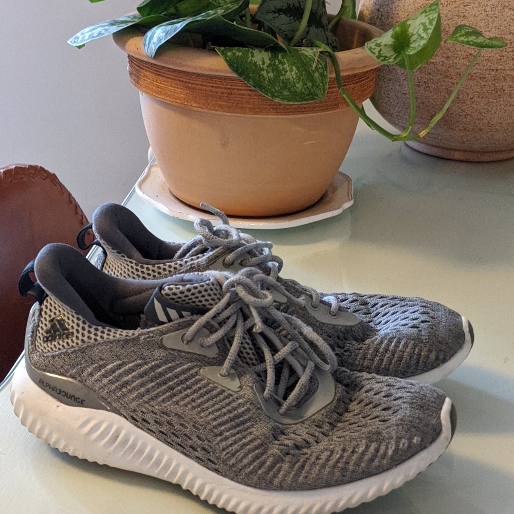 Adidas Alpha Bounce